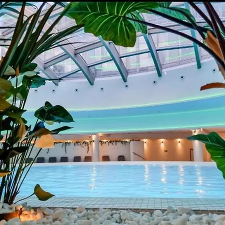 Hanza Tower Deluxe Family 22 Pool&spa * Stettin